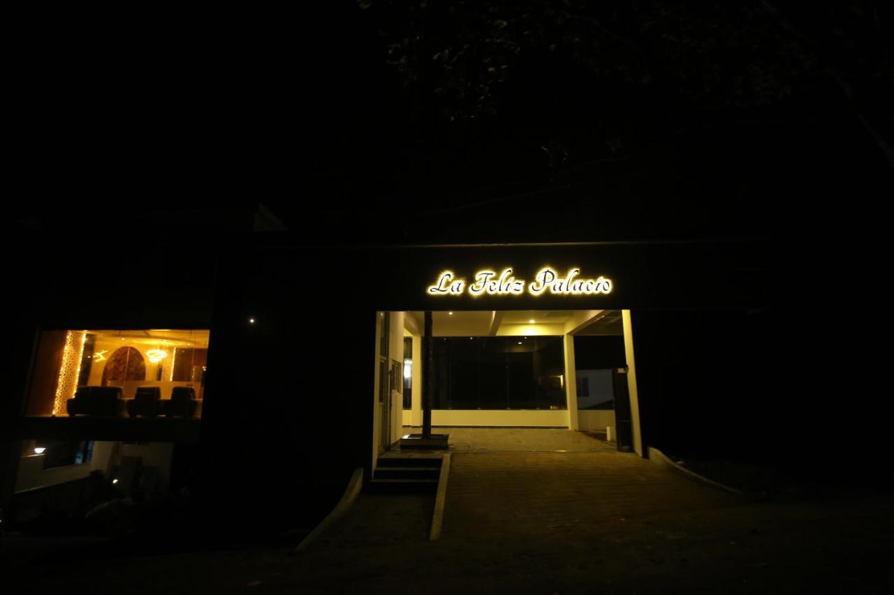 La Feliz Palacio Yercaud Εξωτερικό φωτογραφία