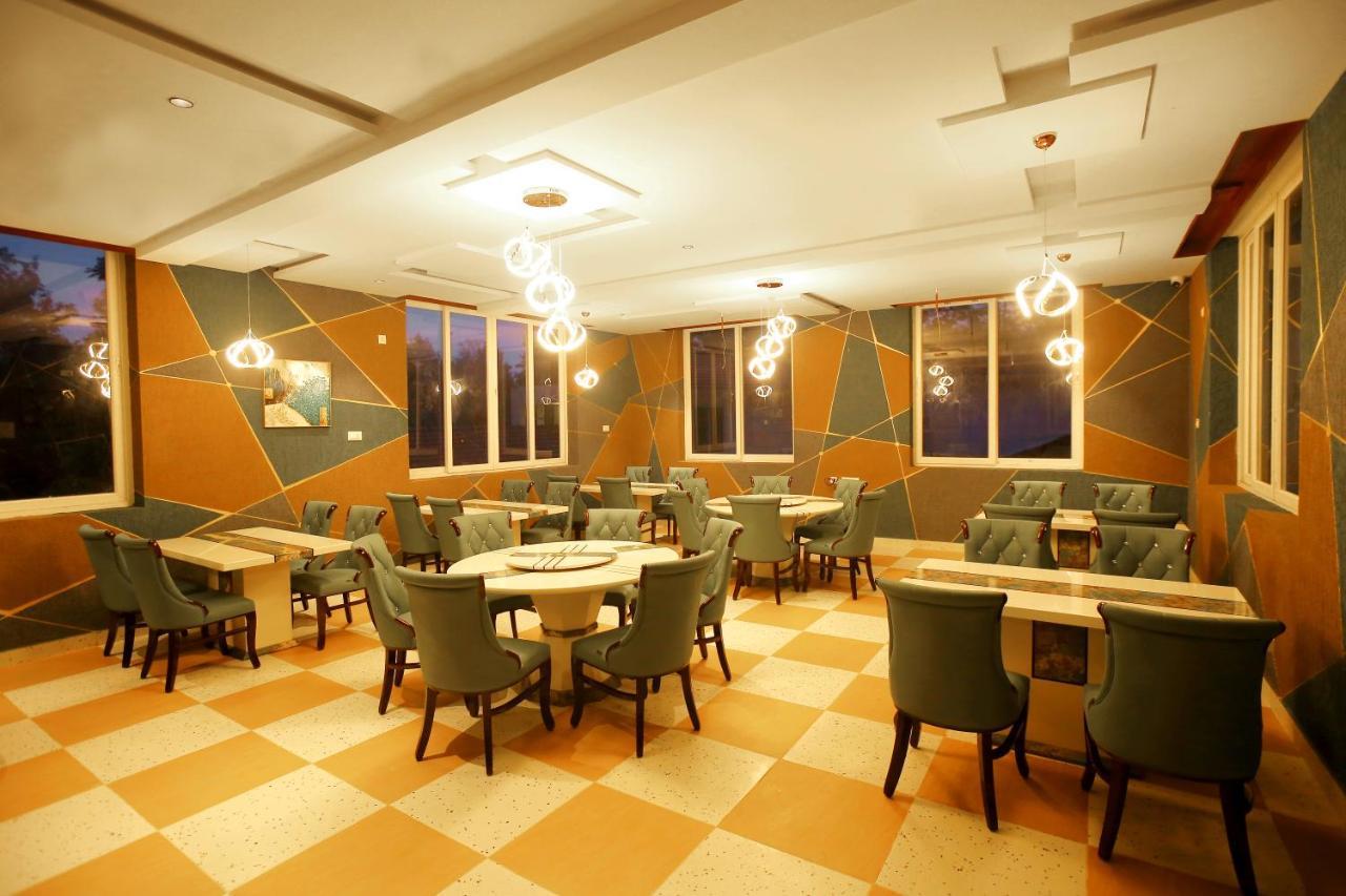 La Feliz Palacio Yercaud Εξωτερικό φωτογραφία